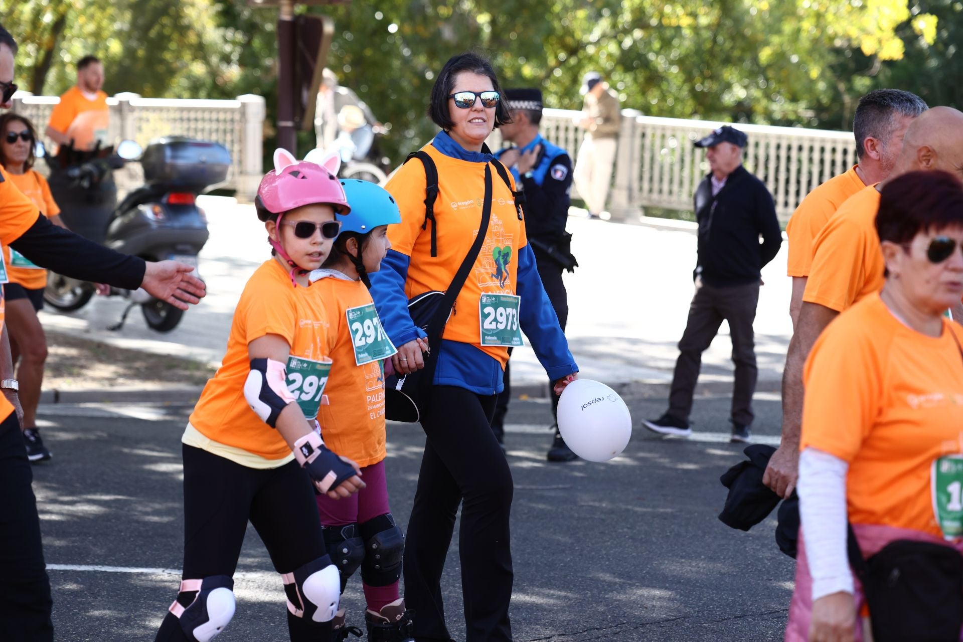 Las imágenes de la carrera contra el cáncer de Palencia