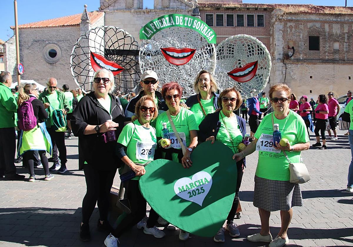 Fotografías de la marcha contra el cáncer en Cuéllar