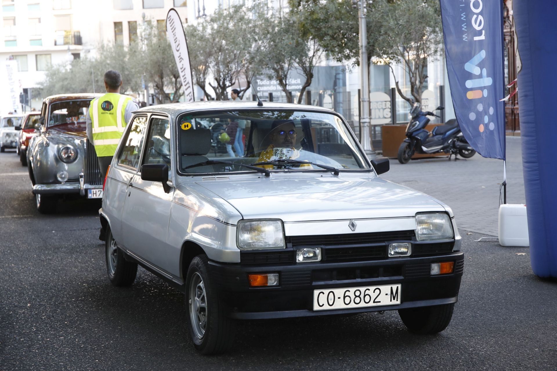 Búscate entre los participantes del Valladolid Motor Vintage (4/12)
