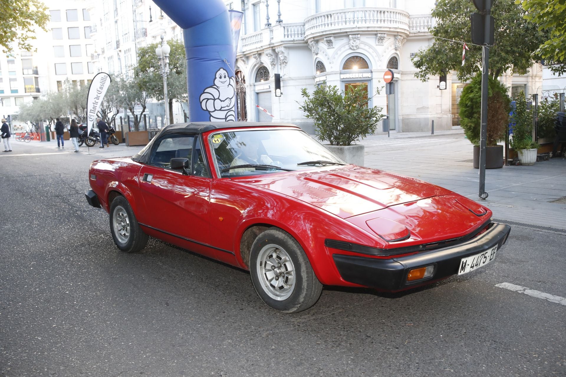 Búscate entre los participantes de Valladolid Motor Vintage (1/12)