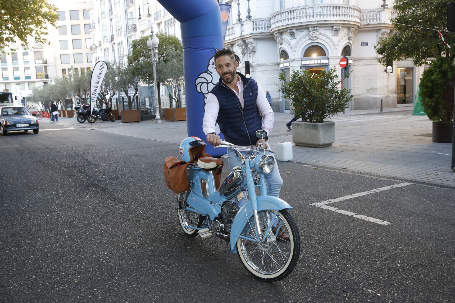 Búscate entre los participantes de Valladolid Motor Vintage (1/12)