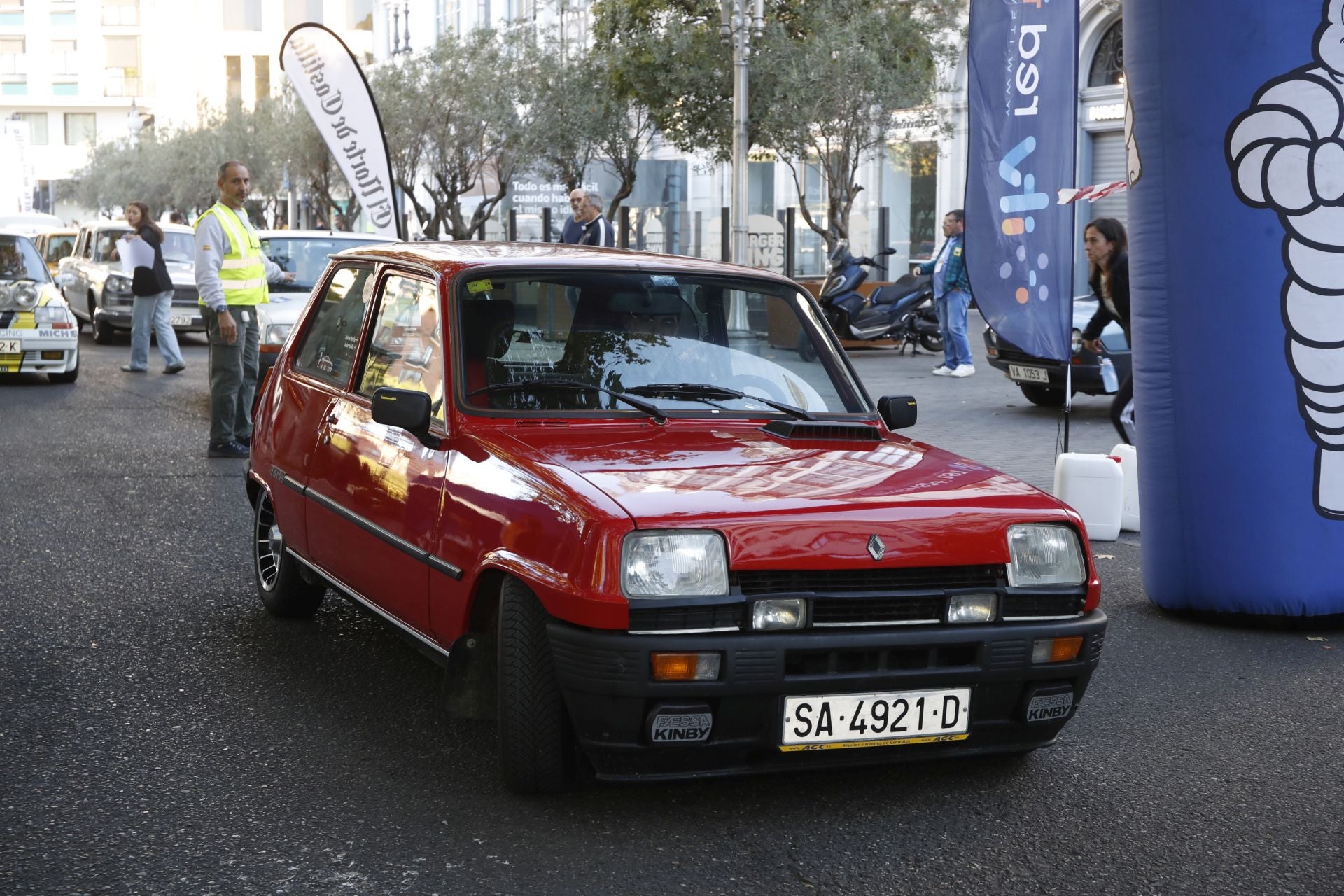 Búscate entre los participantes de Valladolid Motor Vintage (7/12)