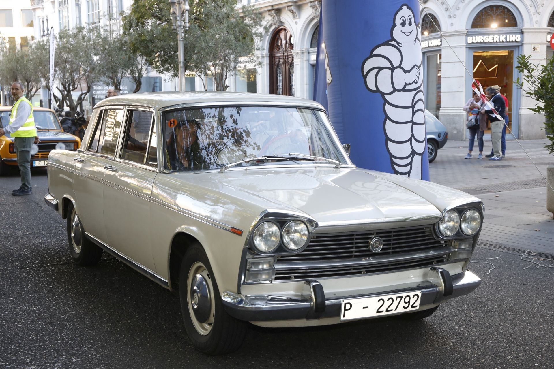 Búscate entre los participantes de Valladolid Motor Vintage (7/12)