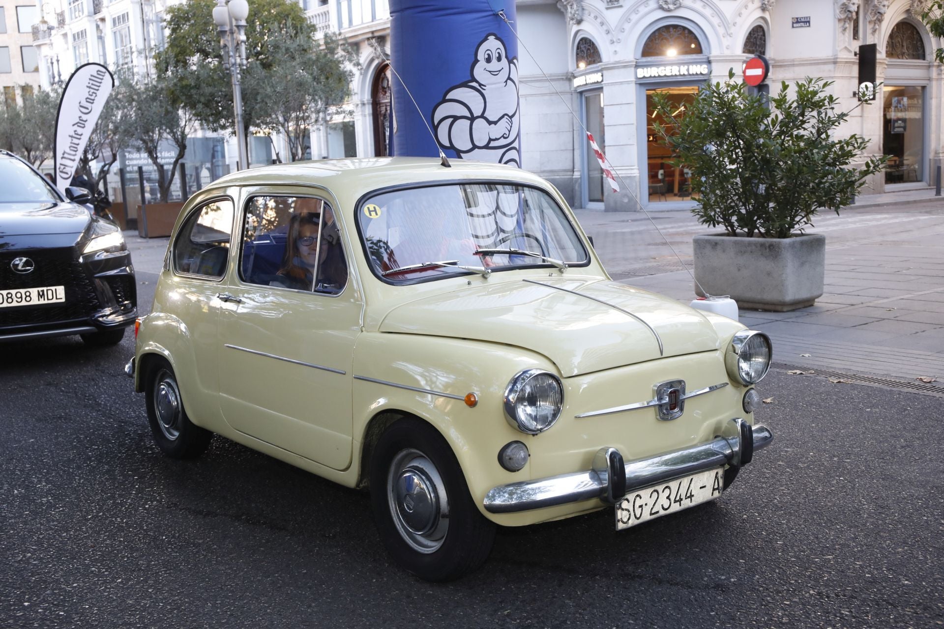 Búscate entre los participantes de Valladolid Motor Vintage (1/12)