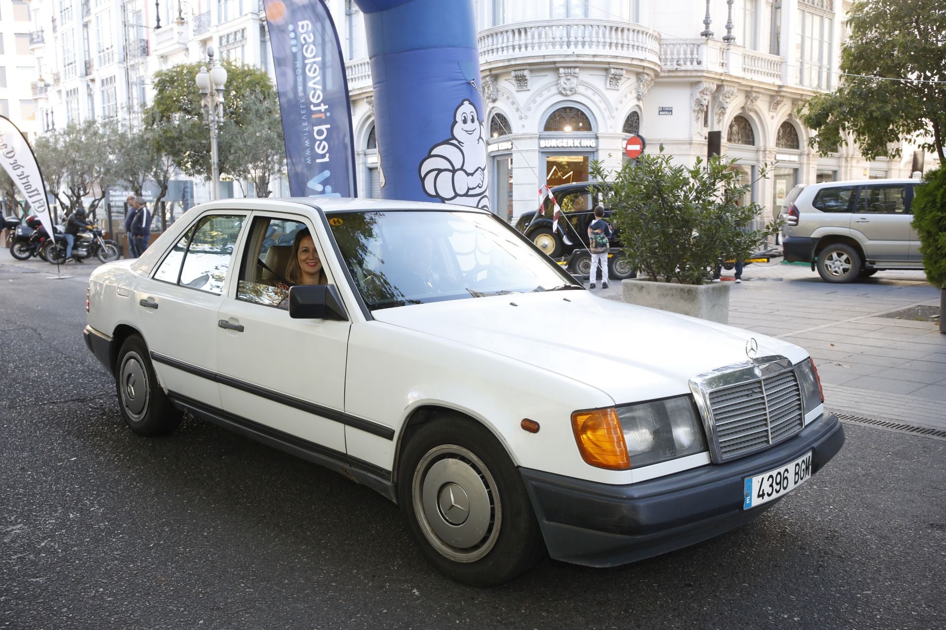 Búscate entre los participantes de Valladolid Motor Vintage (11/12)