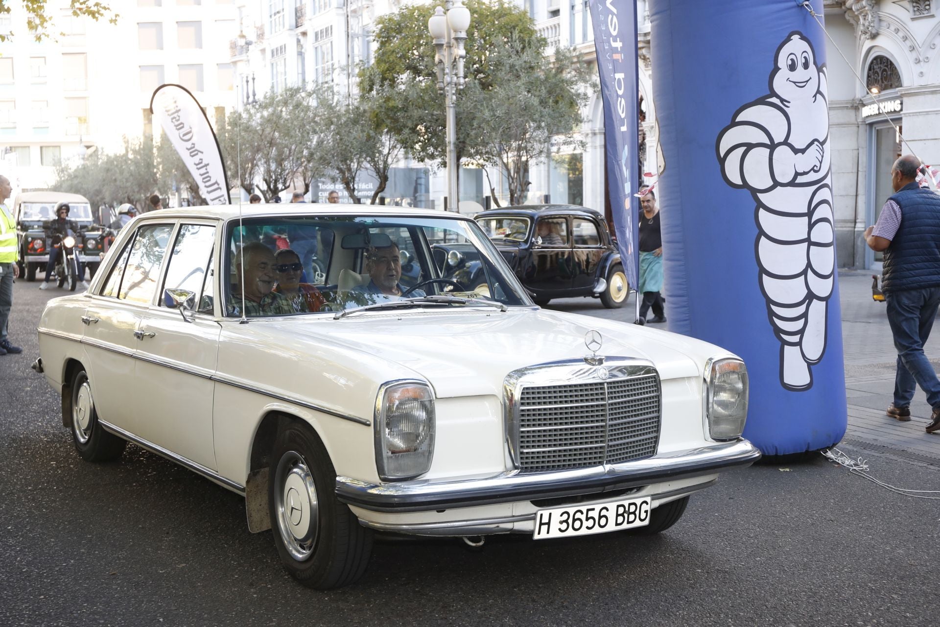 Búscate entre los participantes del Valladolid Motor Vintage (12/12)