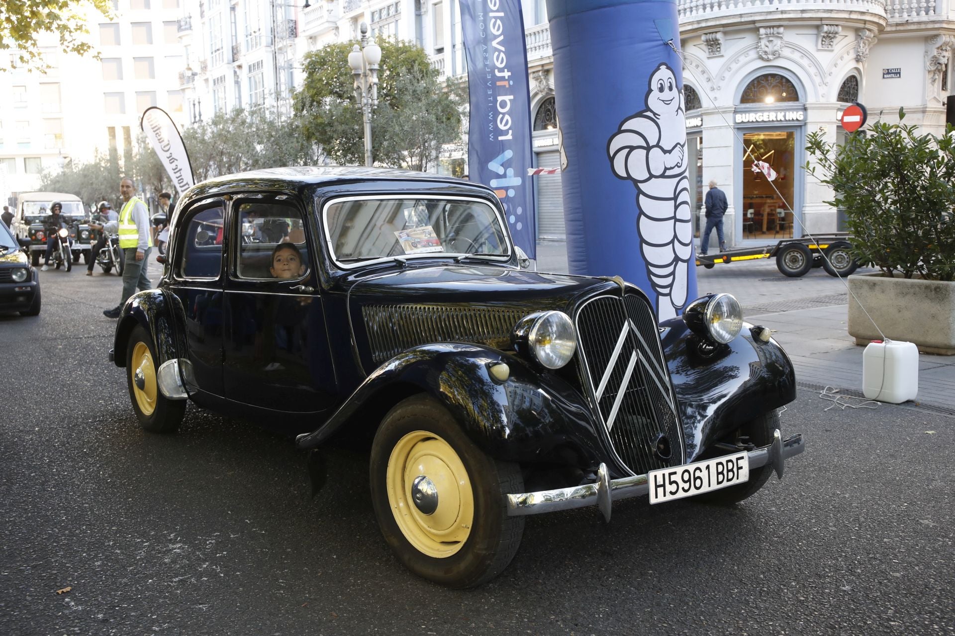Búscate entre los participantes del Valladolid Motor Vintage (12/12)