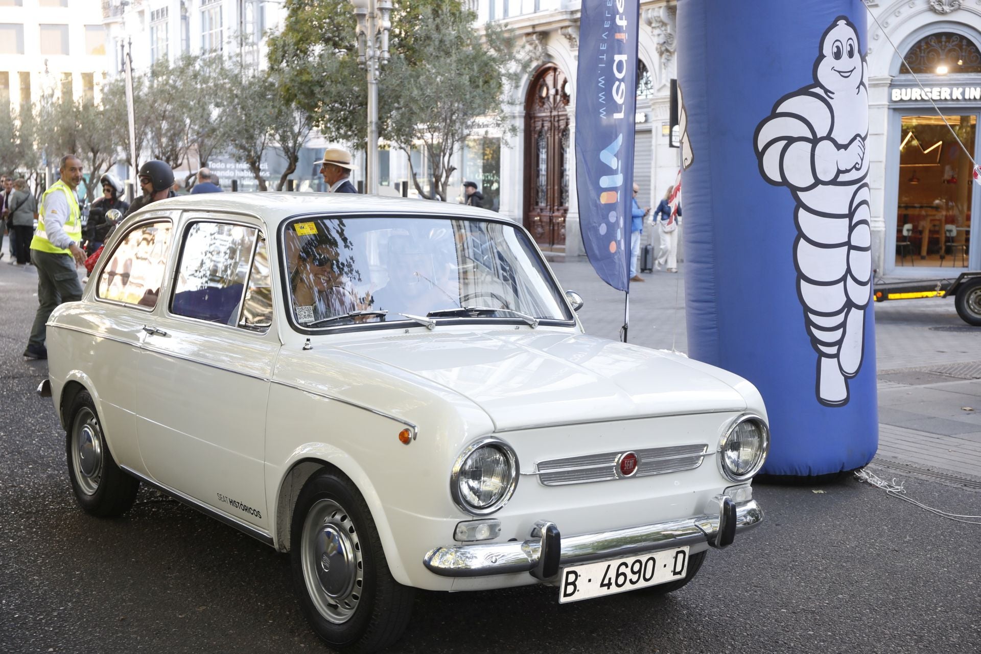 Búscate entre los participantes del Valladolid Motor Vintage (12/12)