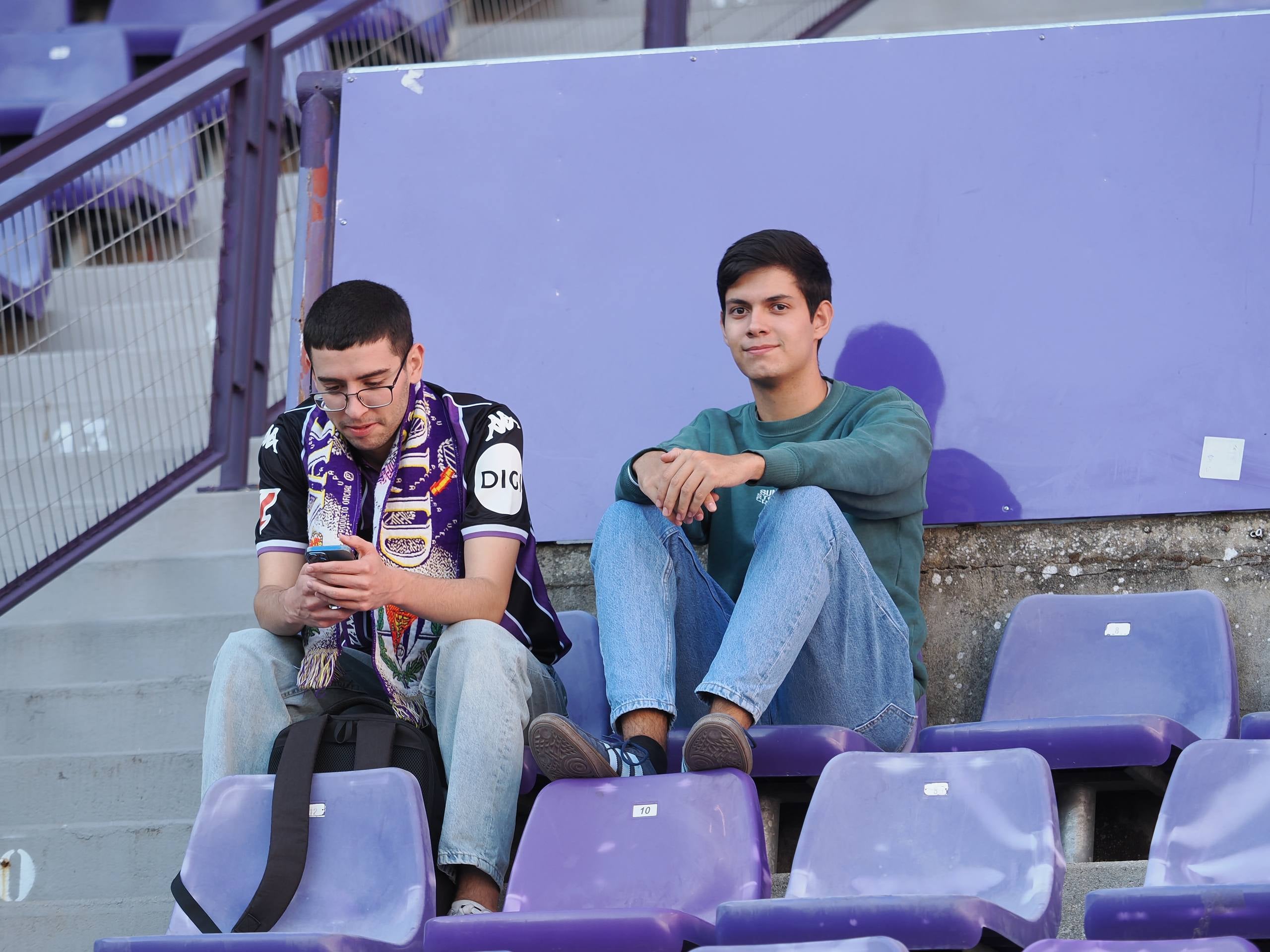 Búscate en la grada del José Zorrilla (1/4)