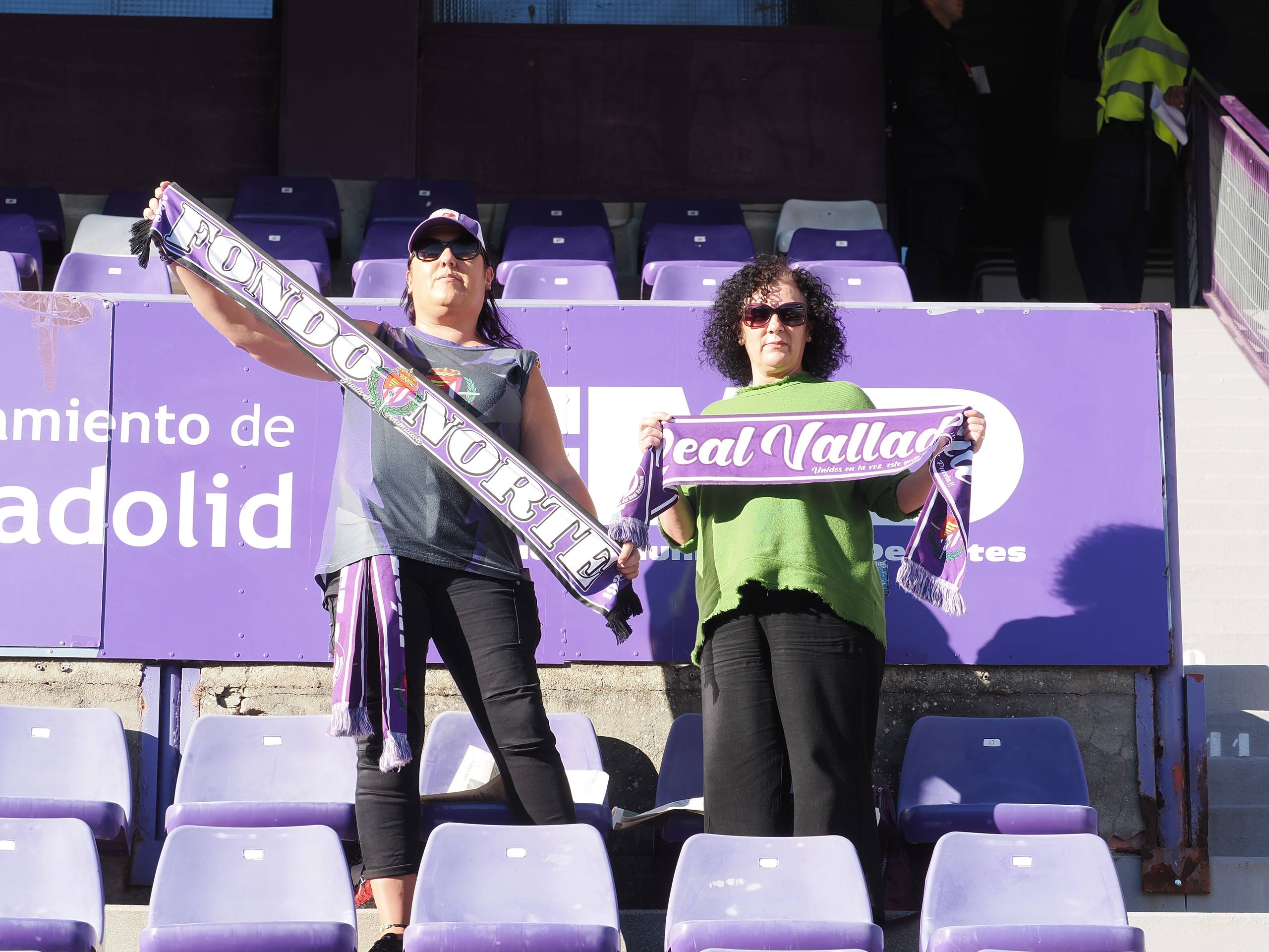 Búscate en la grada del José Zorrilla (1/4)