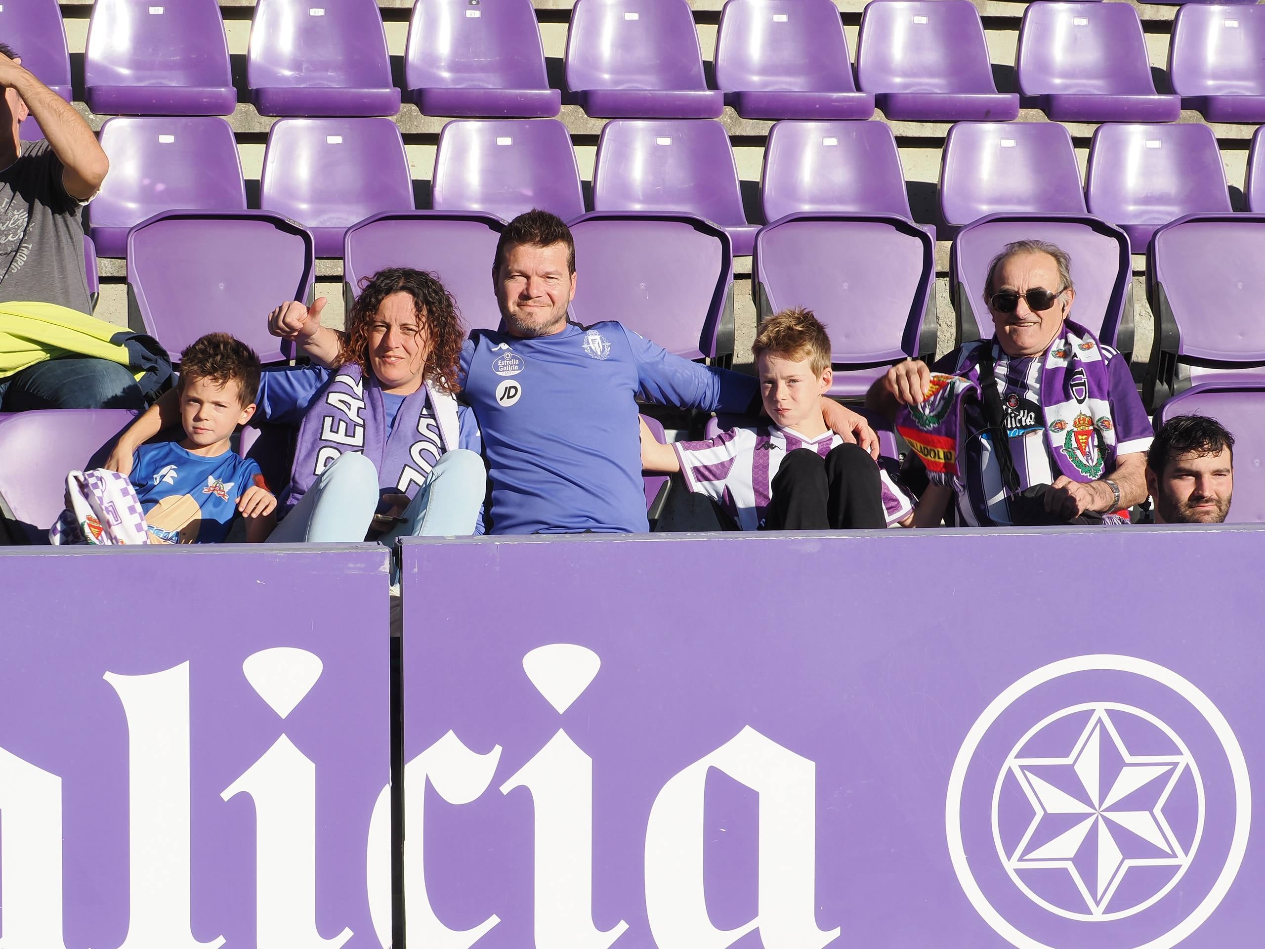 Búscate en la grada del José Zorrilla (3/4)