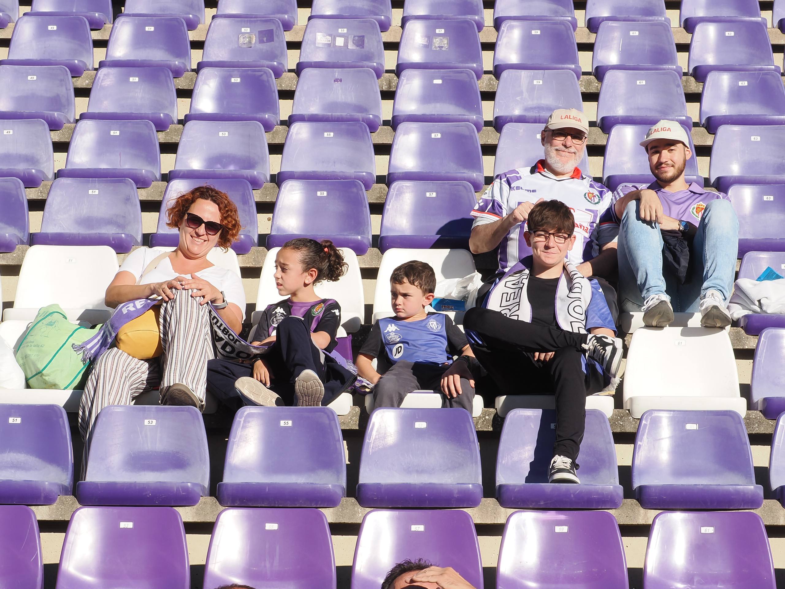 Búscate en la grada del José Zorrilla (3/4)