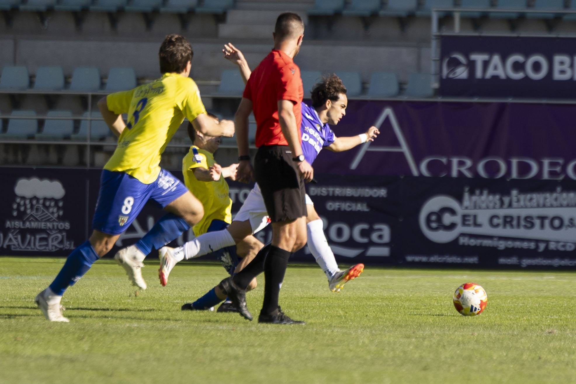Las imágenes de la derrota del Palencia Cristo ante el Mansillés