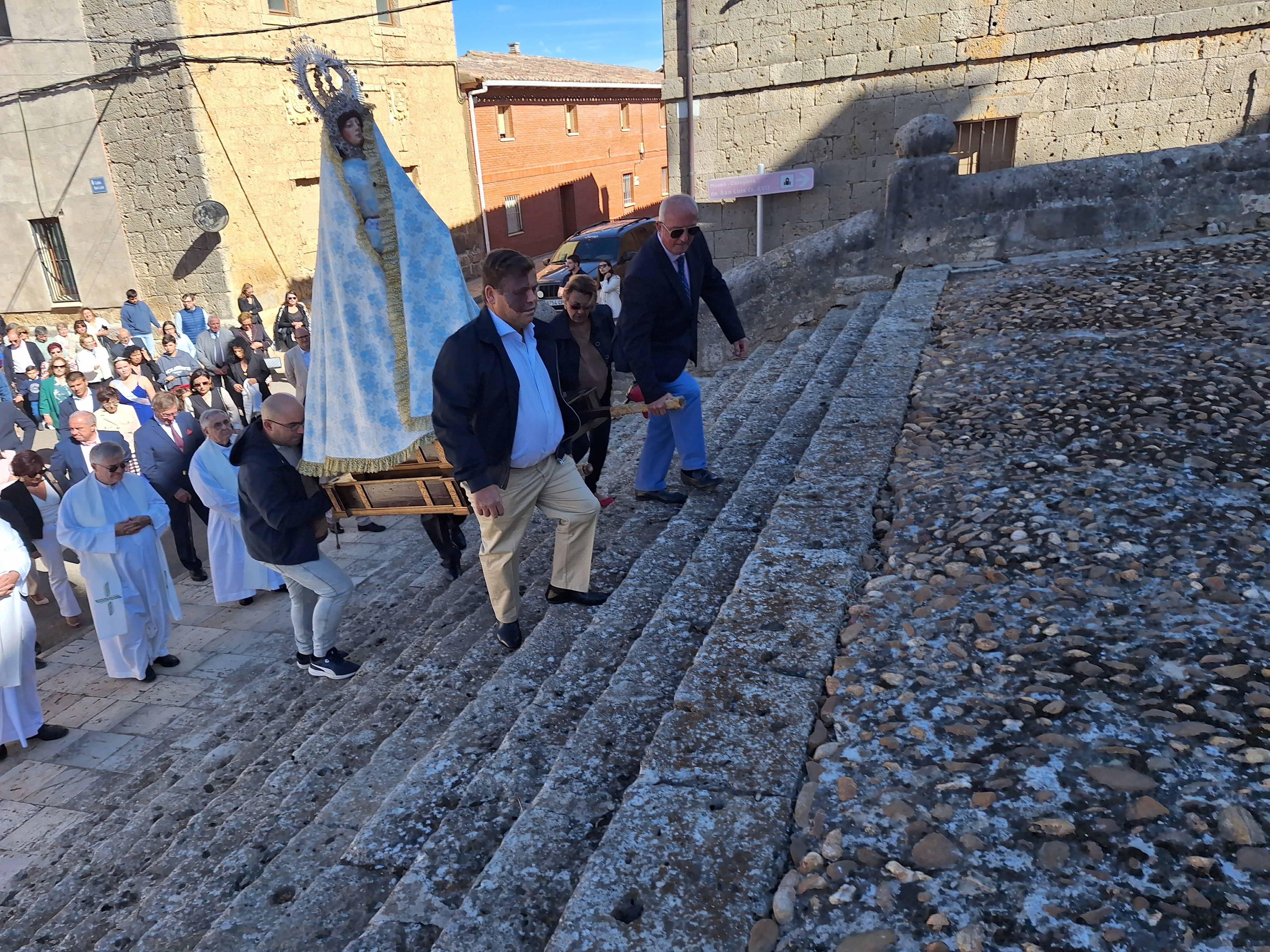 Villagarcía de Campos recueda a su vecina más insigne, doña Magdalena de Ulloa