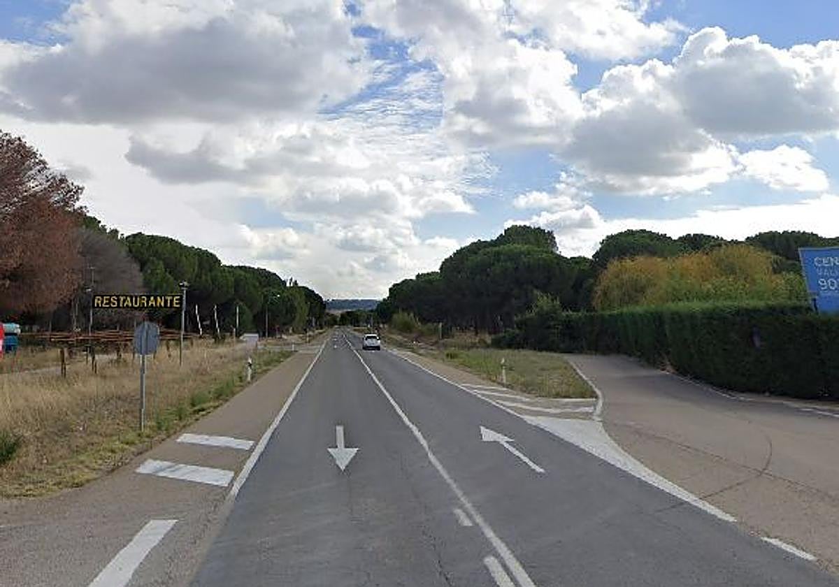 Carretera N-601 en las inmediaciones de Mojados, donde se produjo el accidente.