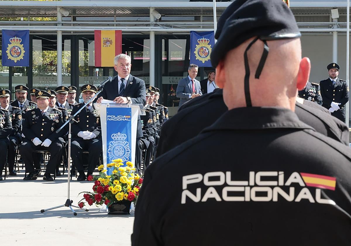 Las imágenes del acto de homenaje en el día de la Policía Nacional de Castilla y León