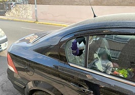 Uno de los vehículos que han sido robados de madrugada en La Cistérniga.