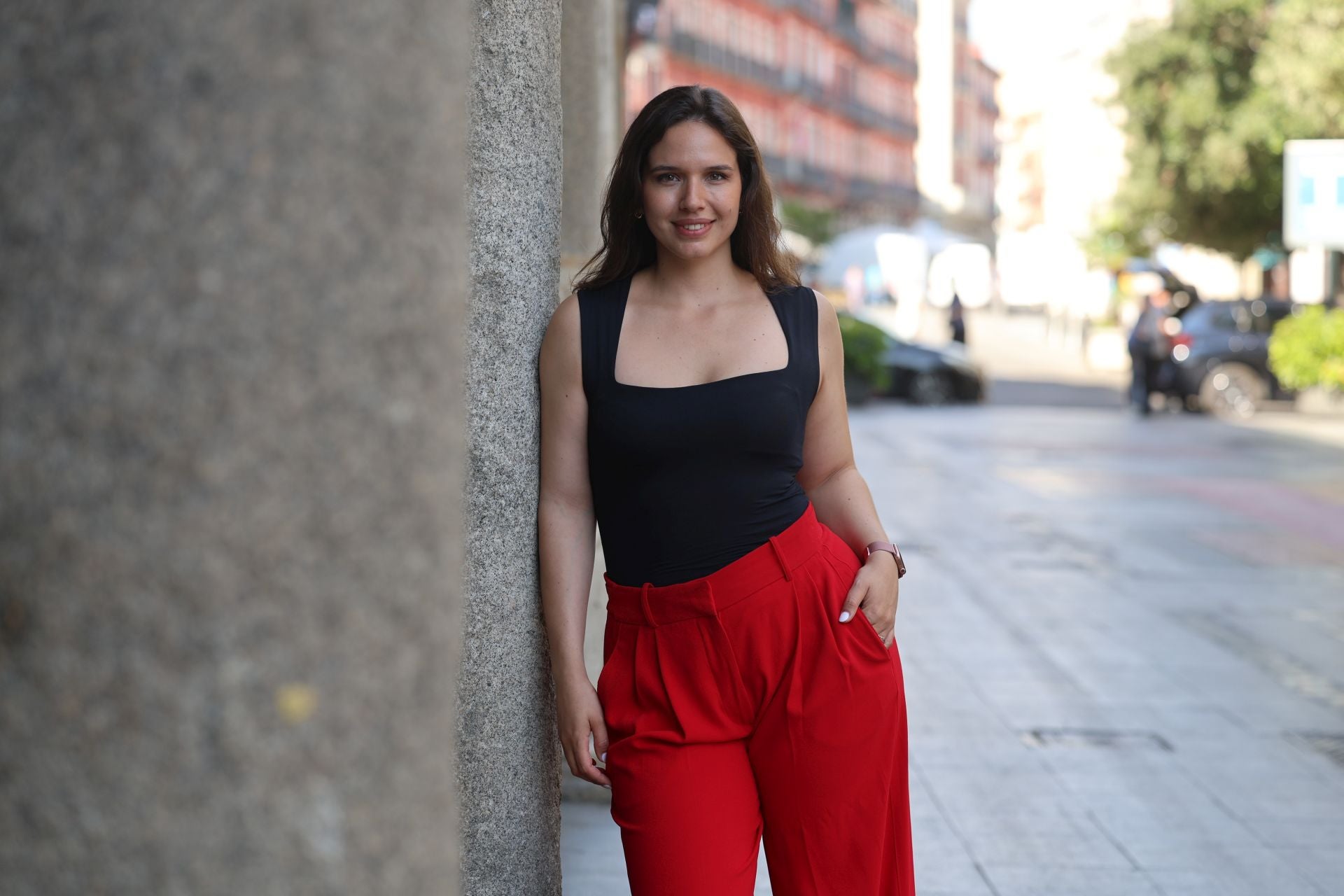 La consultora y formadora vallisoletana en igualdad Laura Huerga, en la Plaza de Fuente Dorada.