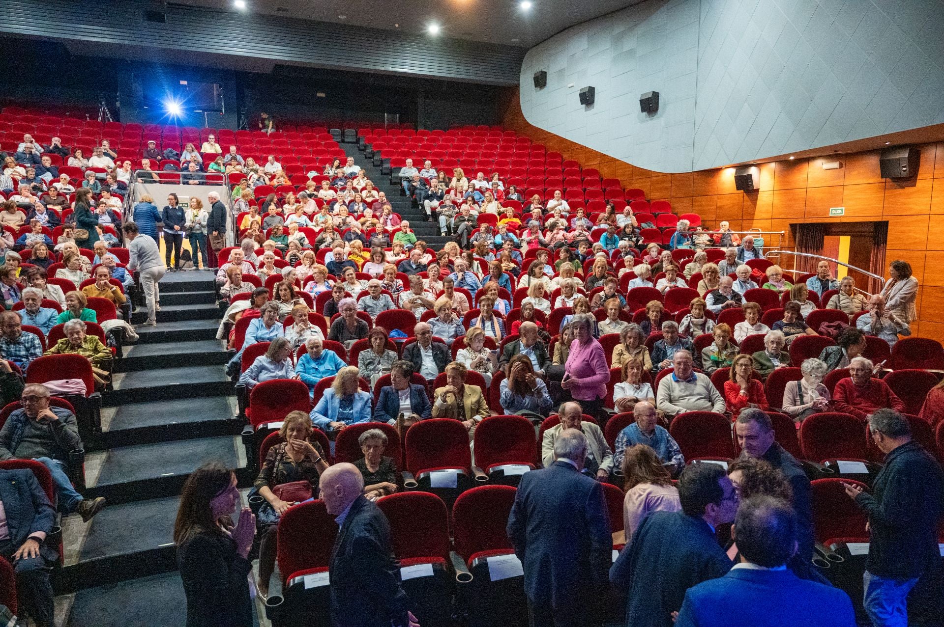 Palencia dedica otro sentido homenaje a Nicolás Castellanos