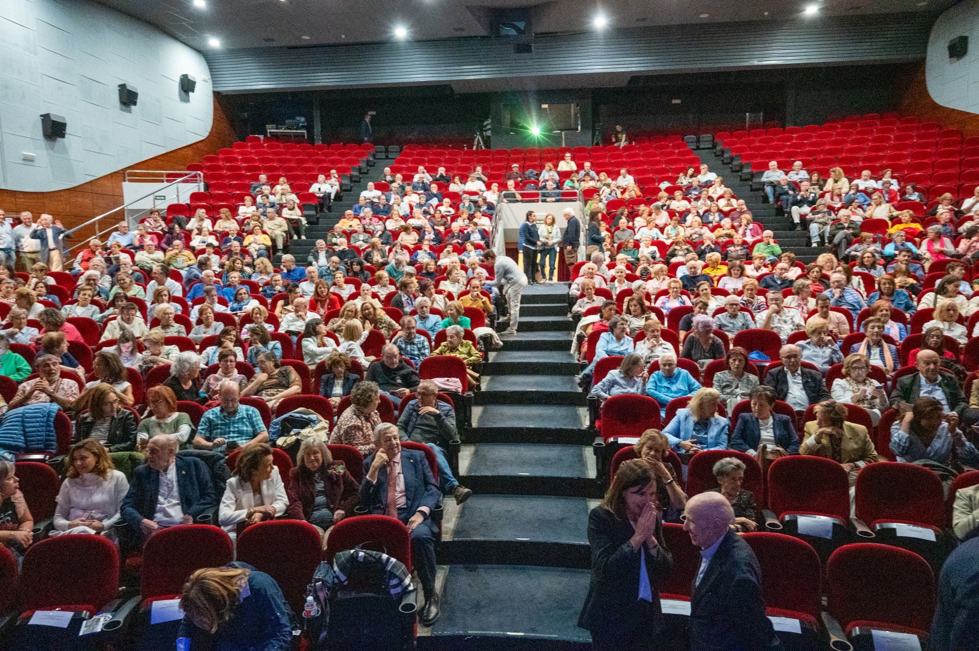 Palencia dedica otro sentido homenaje a Nicolás Castellanos