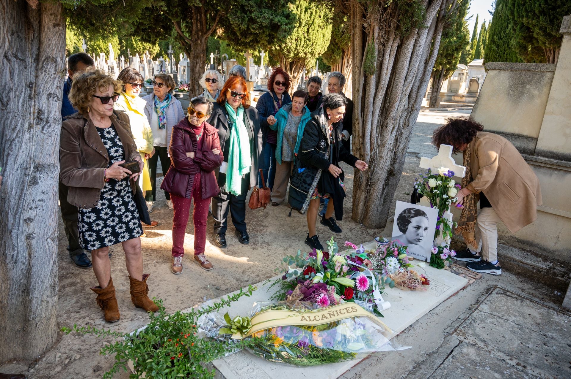 Palencia homenajea a la poeta Margarita Ferreras