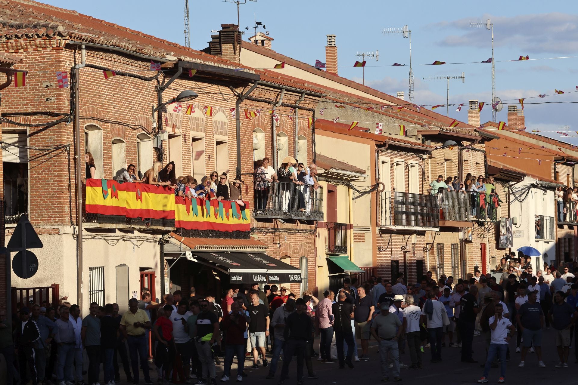 Las imágenes del toro de la vendimia en Rueda