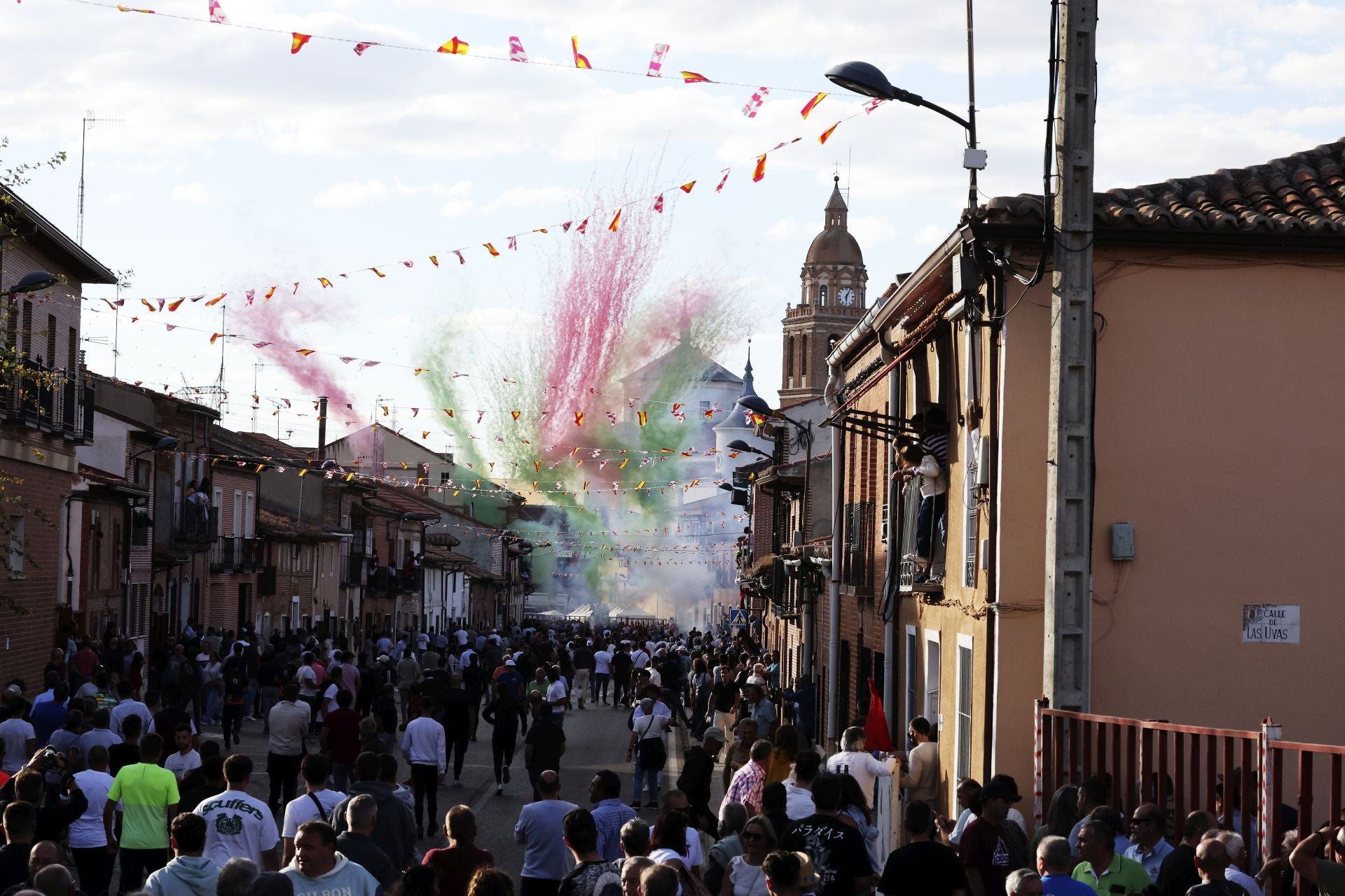 Las imágenes del toro de la vendimia en Rueda