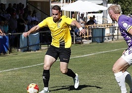 Un jugador del Mojados, en el encuentro de la pasada semana ante el Palencia CF.