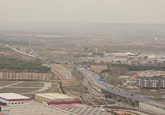 Polvo en suspensión del Sáhara sobre Valladolid en una imagen de archivo.