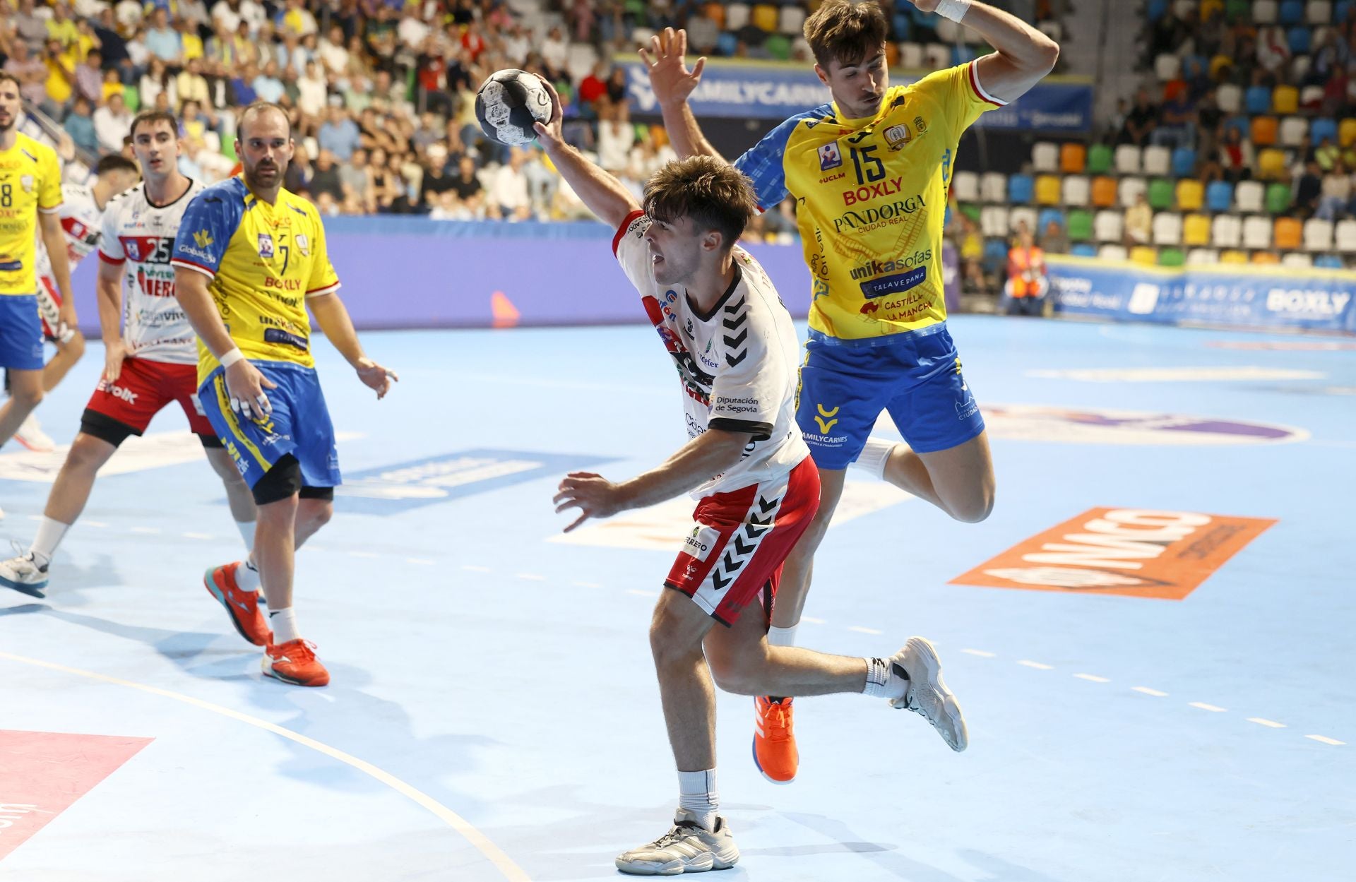 El partido del Nava, en fotos