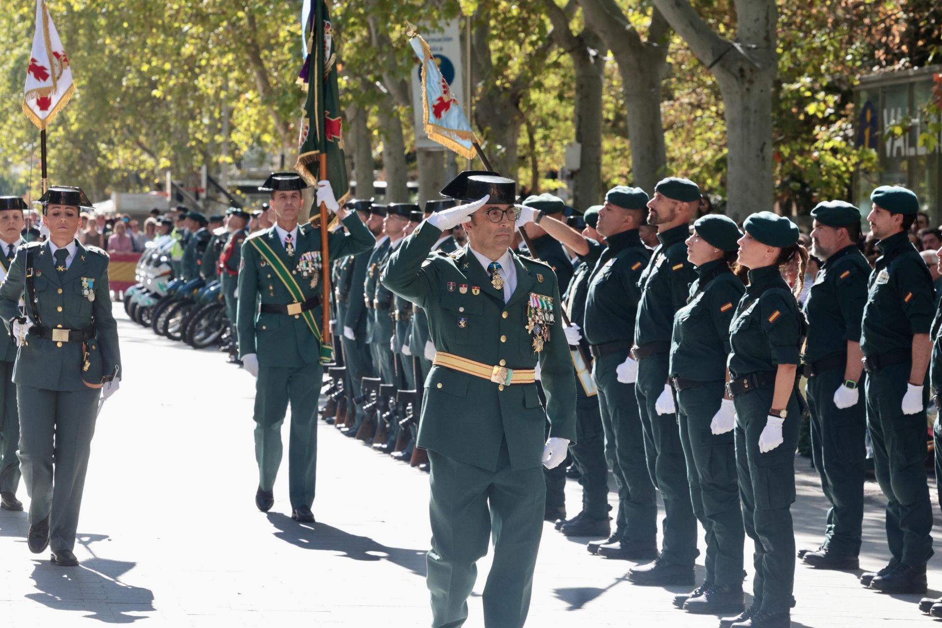 Las imágenes del acto de la Guardia Civil en Valladolid por el Día de la Hispanidad