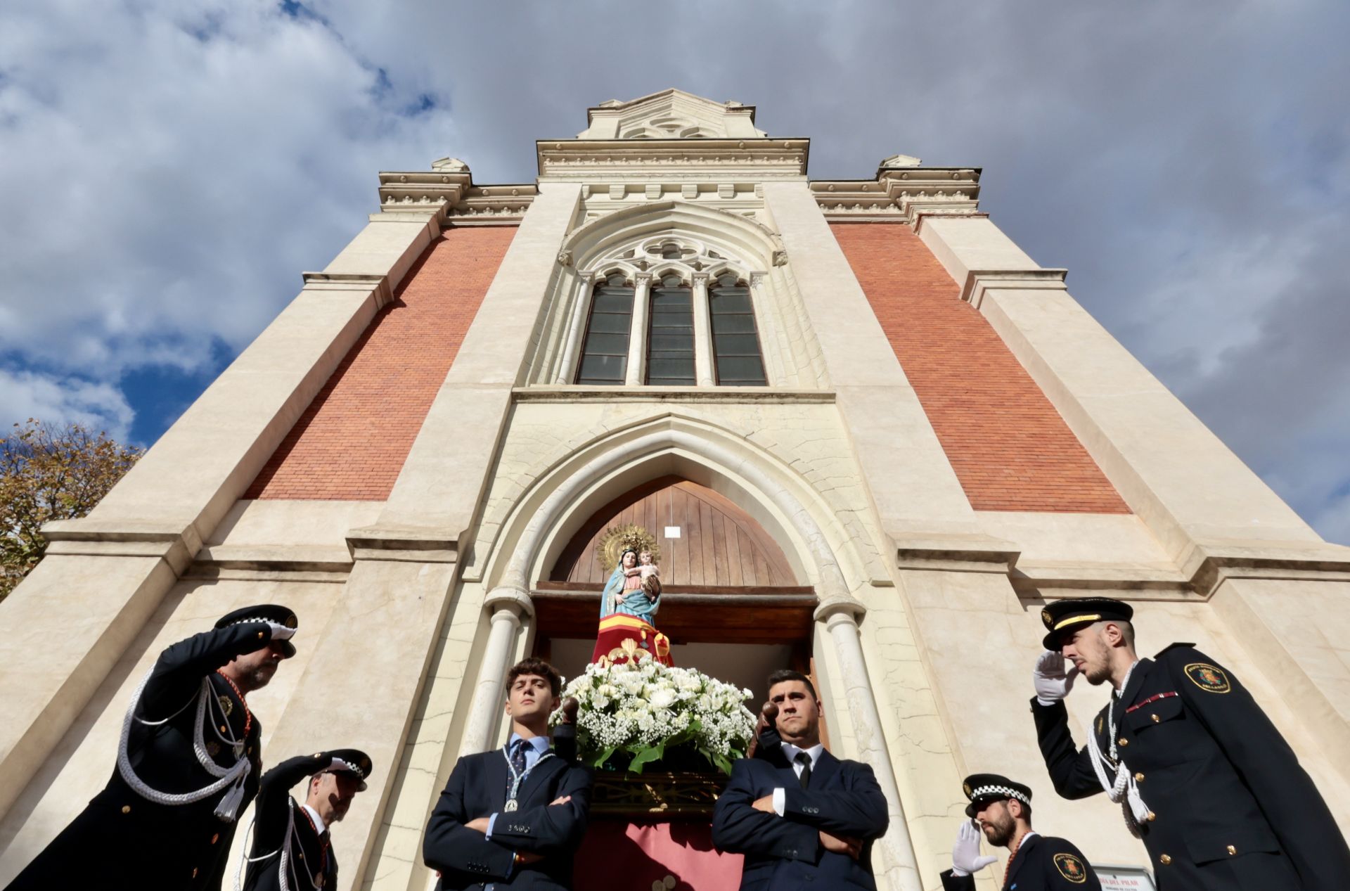 La procesión de la Virgen de la Pilarica, en imágenes