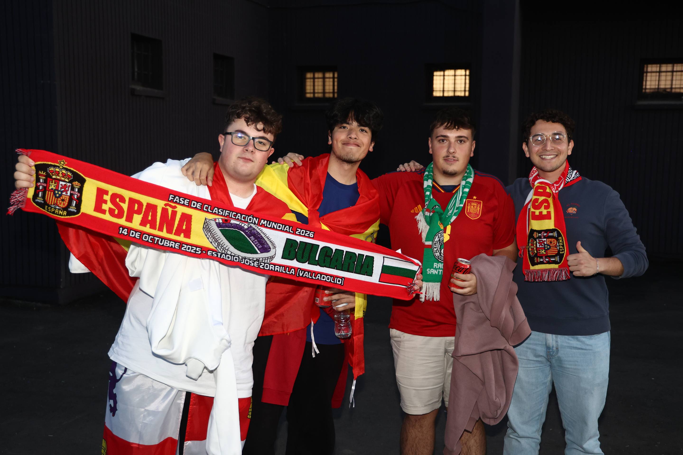 Las imágenes del ambiente en la previa del España-Bulgaria