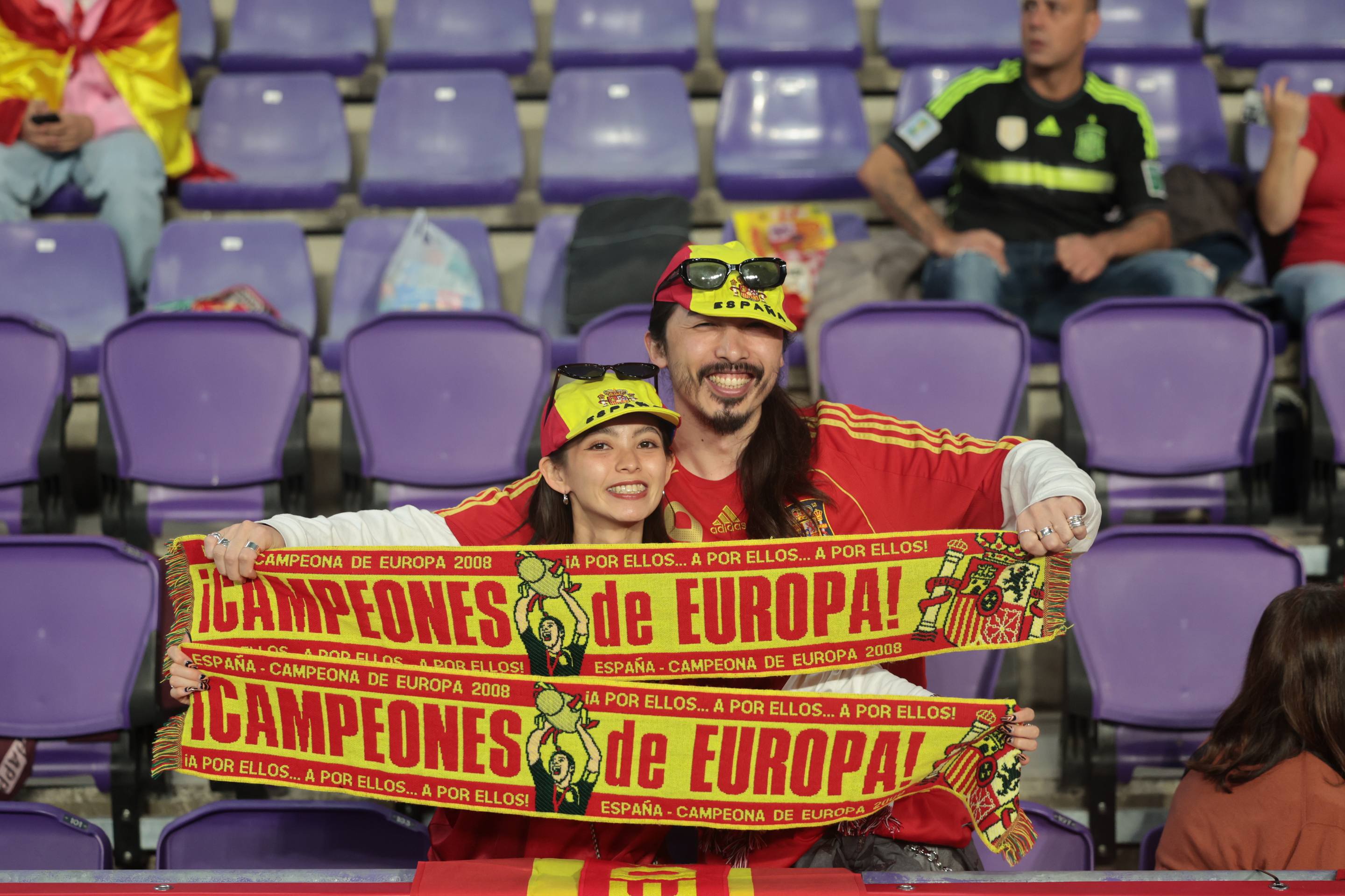 Búscate en la grada del José Zorrilla (4/4)