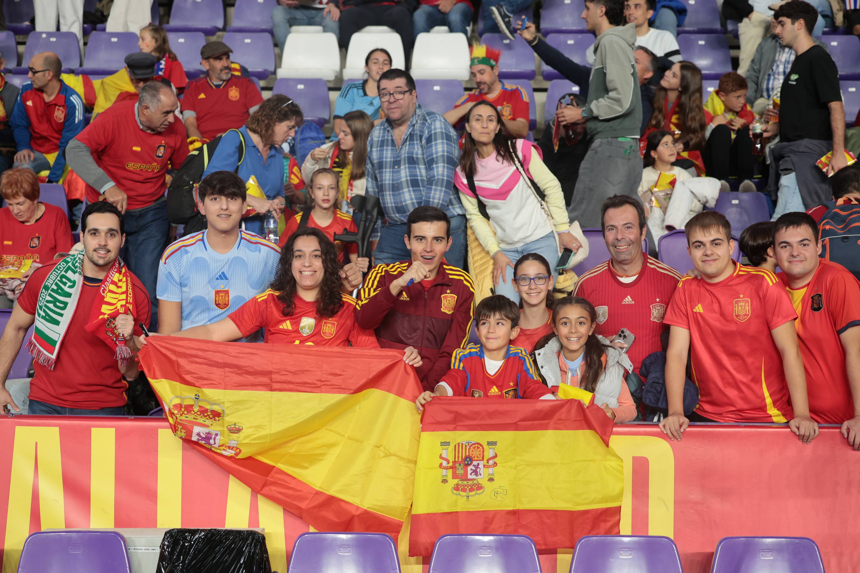 Búscate en la grada del José Zorrilla (2/4)
