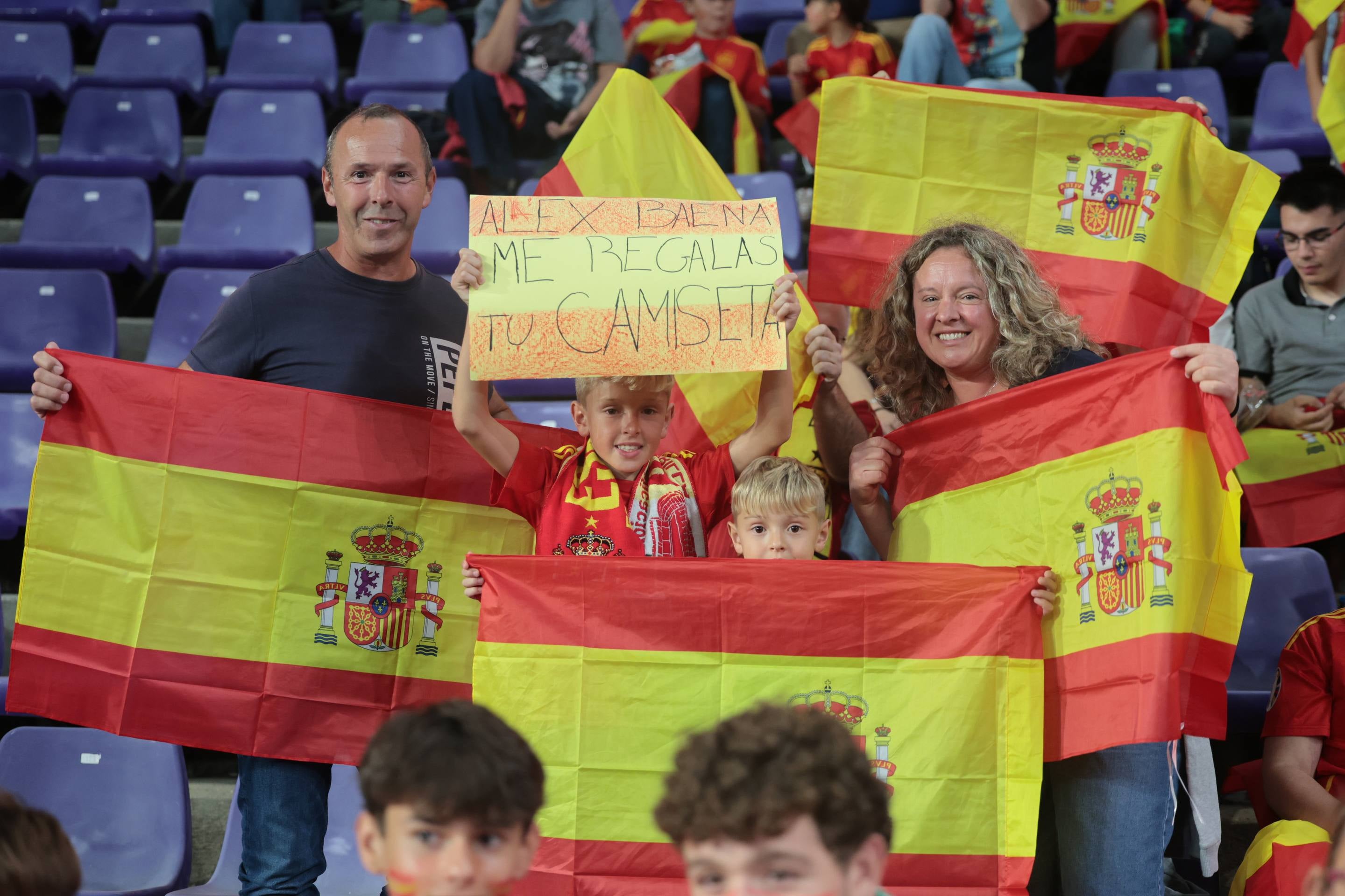 Búscate en la grada del José Zorrilla (2/4)