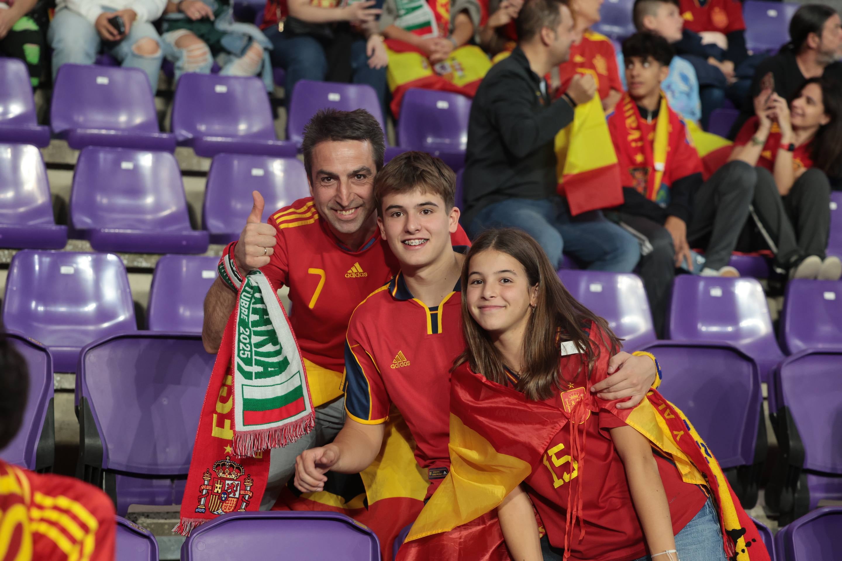 Búscate en la grada del José Zorrilla (3/4)