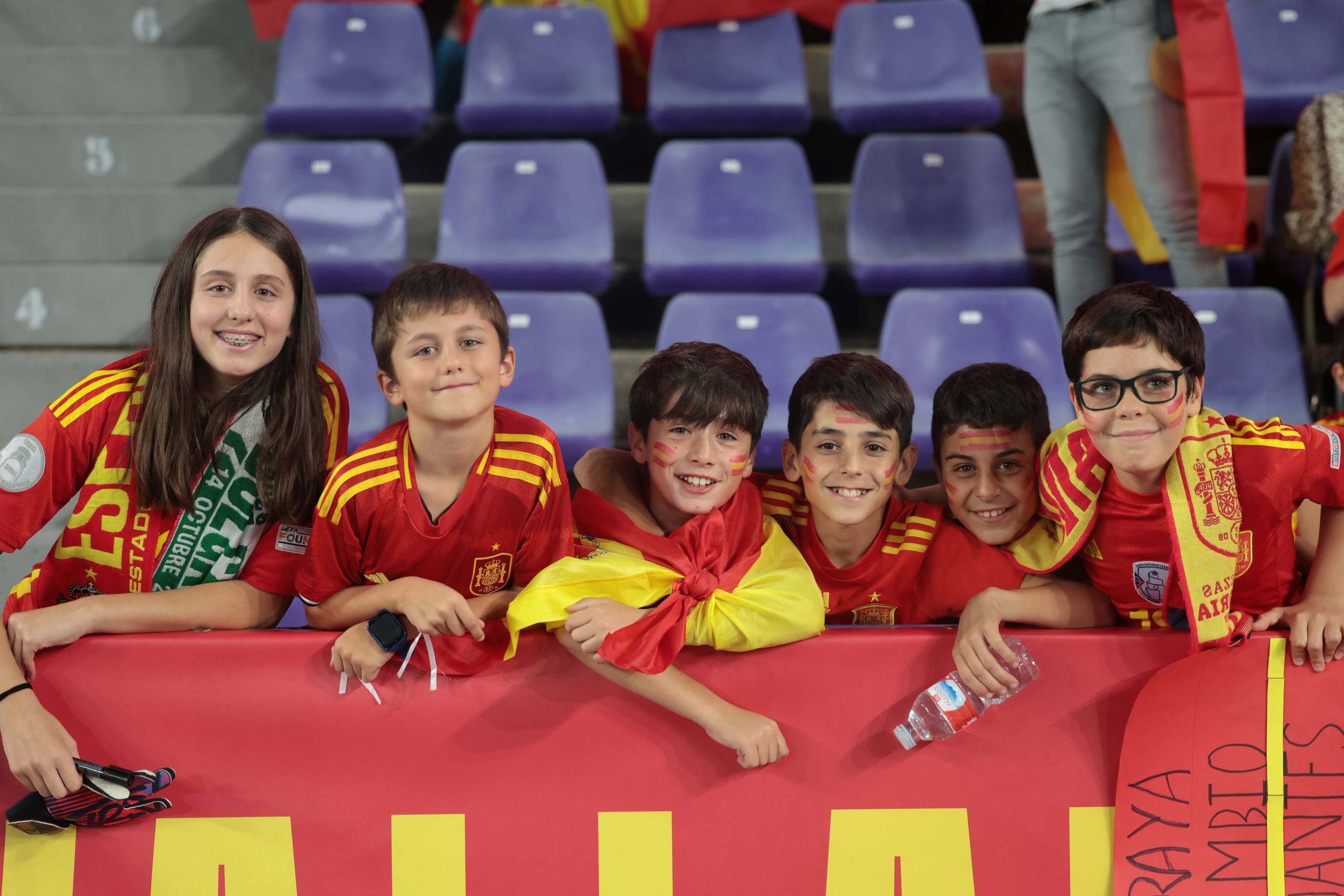 Búscate en la grada del José Zorrilla (3/4)