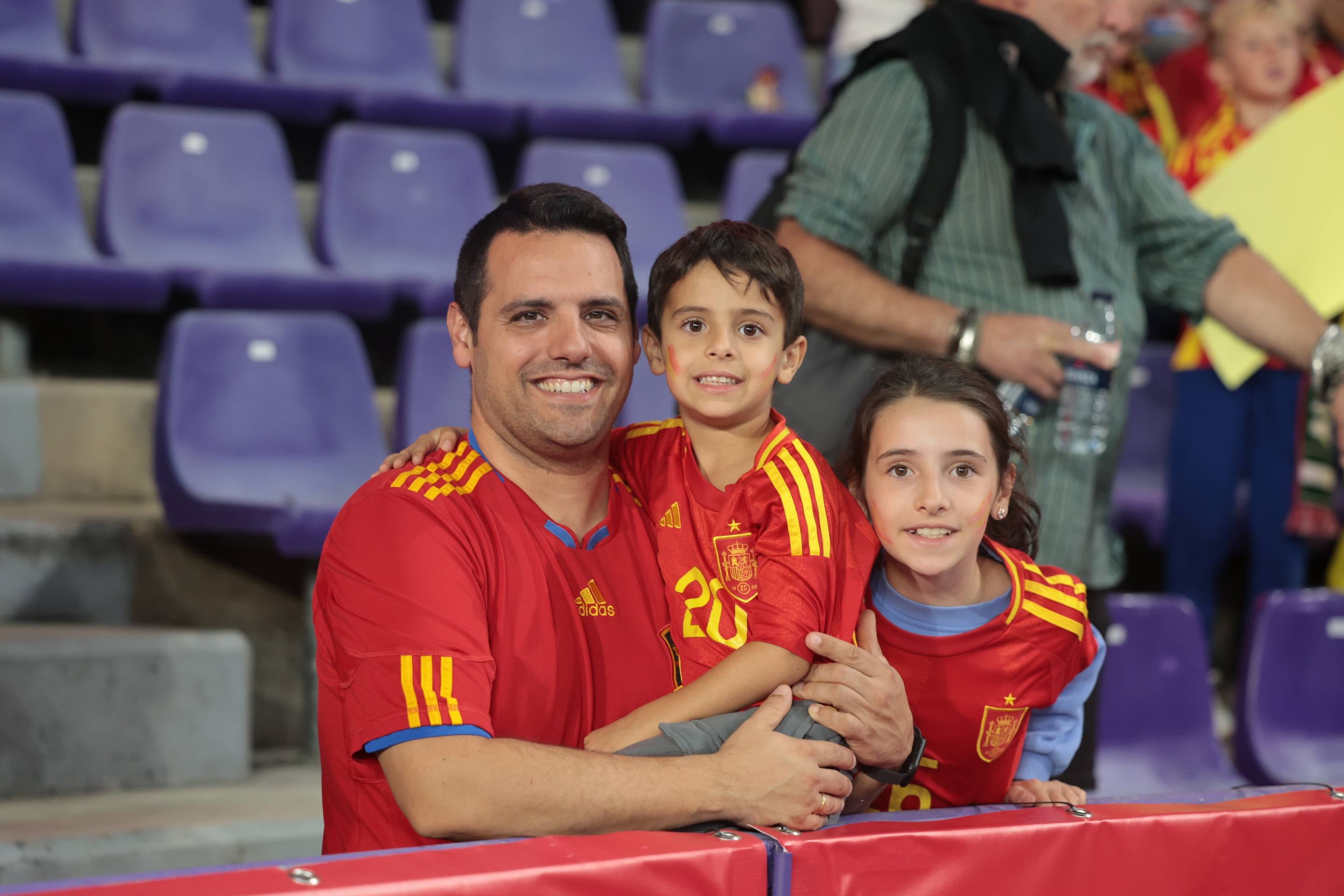 Búscate en la grada del José Zorrilla (4/4)