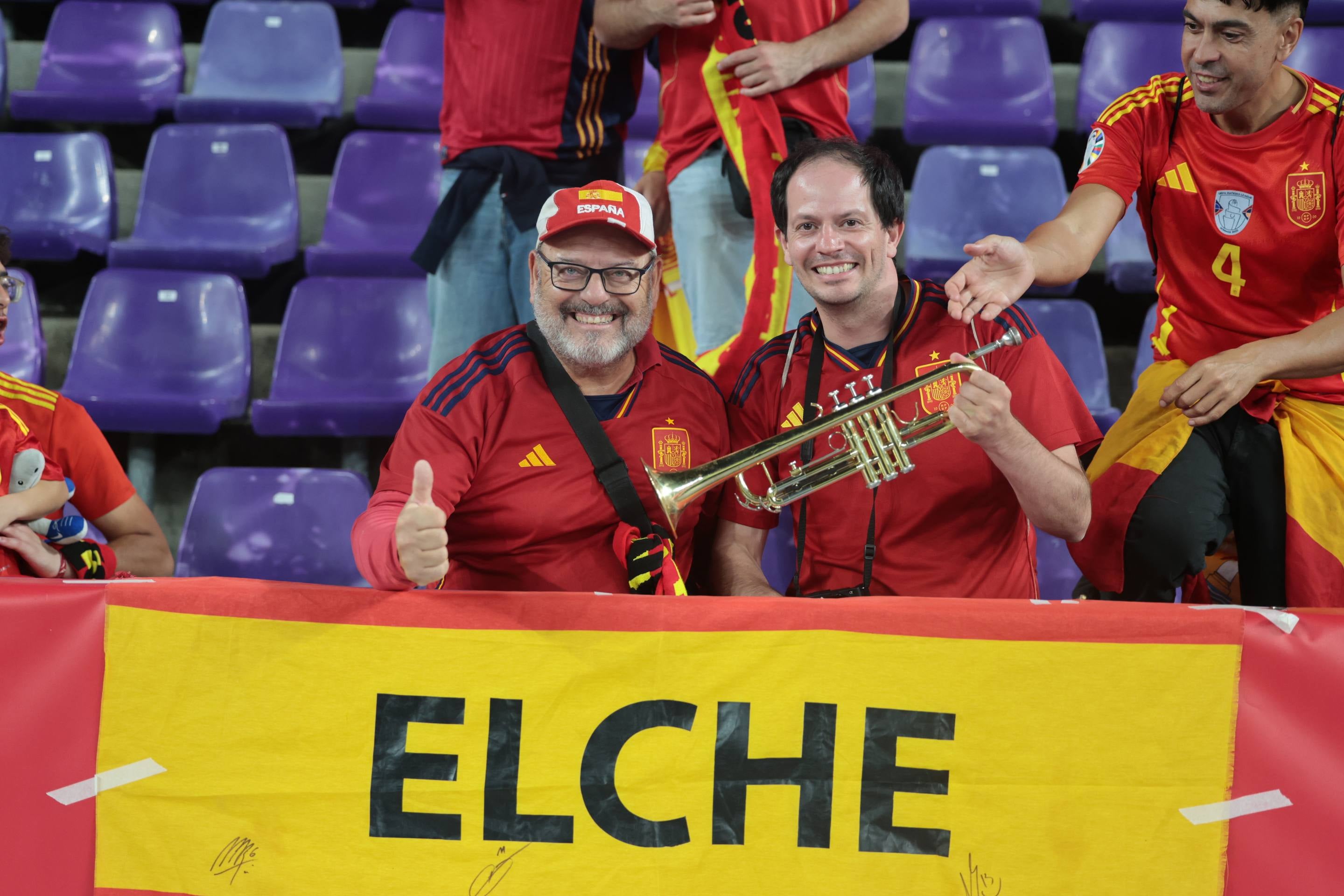 Búscate en la grada del José Zorrilla (4/4)