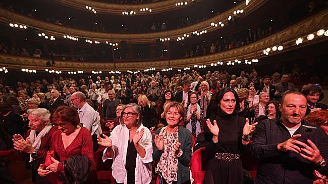 ¿Qué teatro de Valadolid acoge cada año las galas de inauguración y clausura de la Seminci?