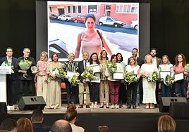 Las mujeres reconocidas por la Diputación, durante el acto en Dueñas.