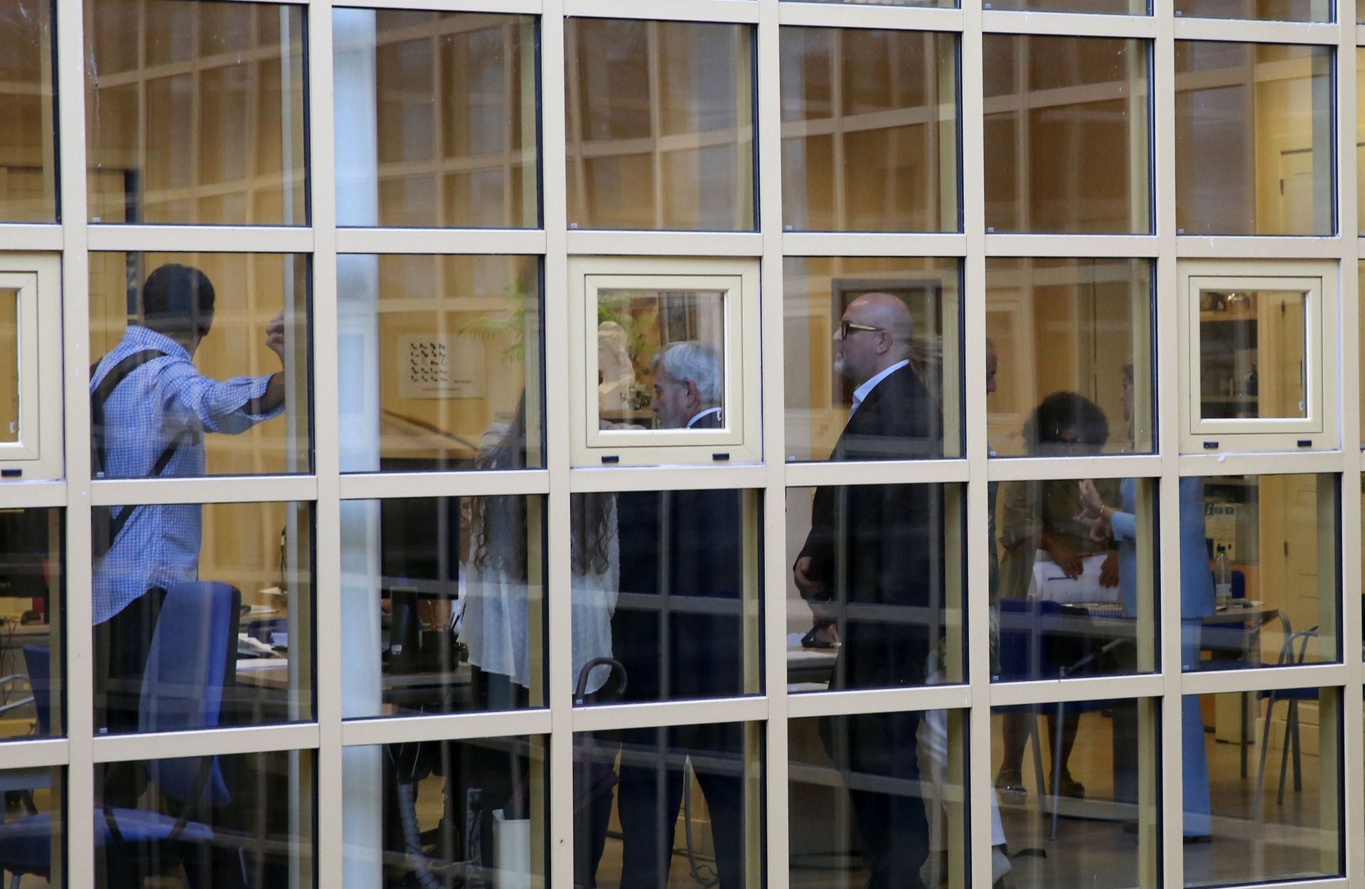 Fotografías de la mañana municipal en el Ayuntamiento de Segovia