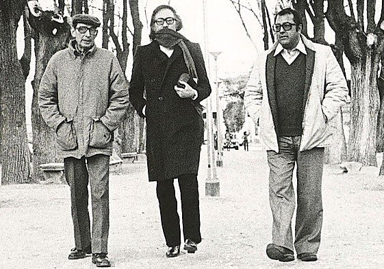 Delibes, con Umbral y Leguineche, en Cuéllar.