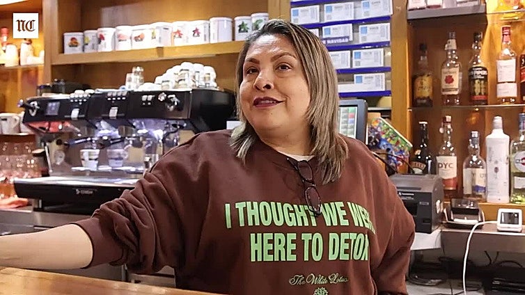 Expectación entre los vecinos por la boda de Stella Banderas en la Ribera del Duero