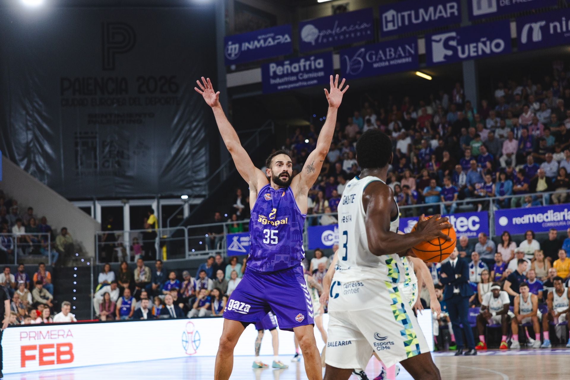 Búscate en las gradas del Súper Agropal-Menorca