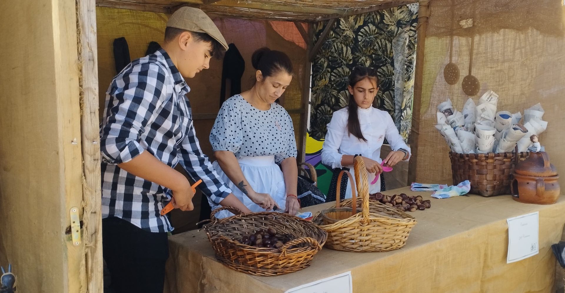 Las imágenes de la XIX Feria de Oficios Aldeanueva
