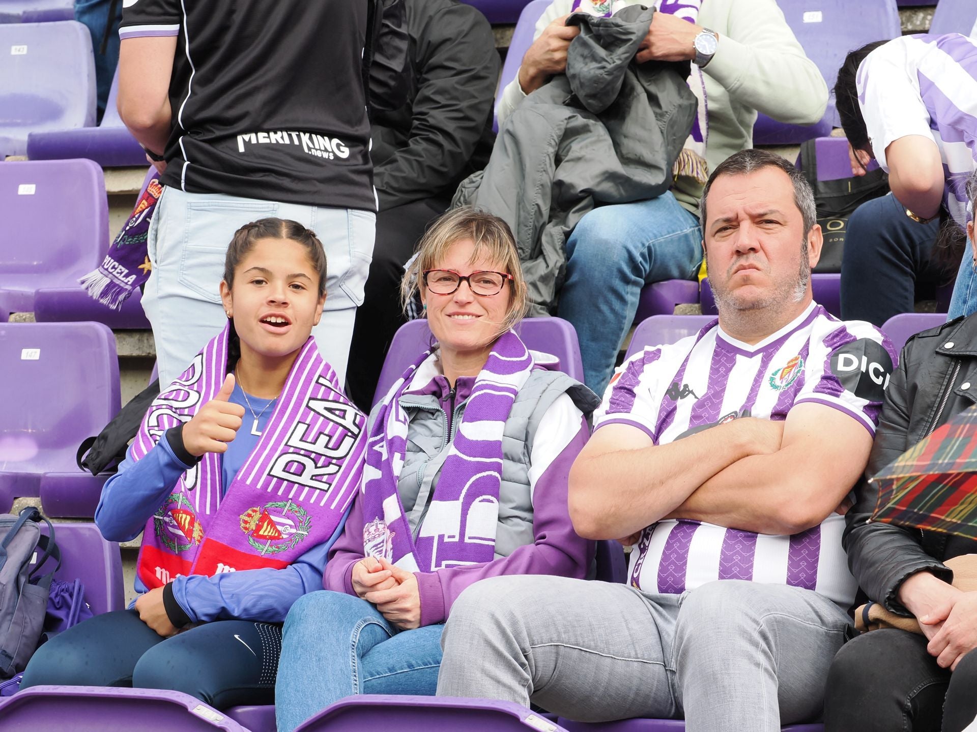 Búscate en la grada del Real Valladolid-Sporting de Gijón (3/4)