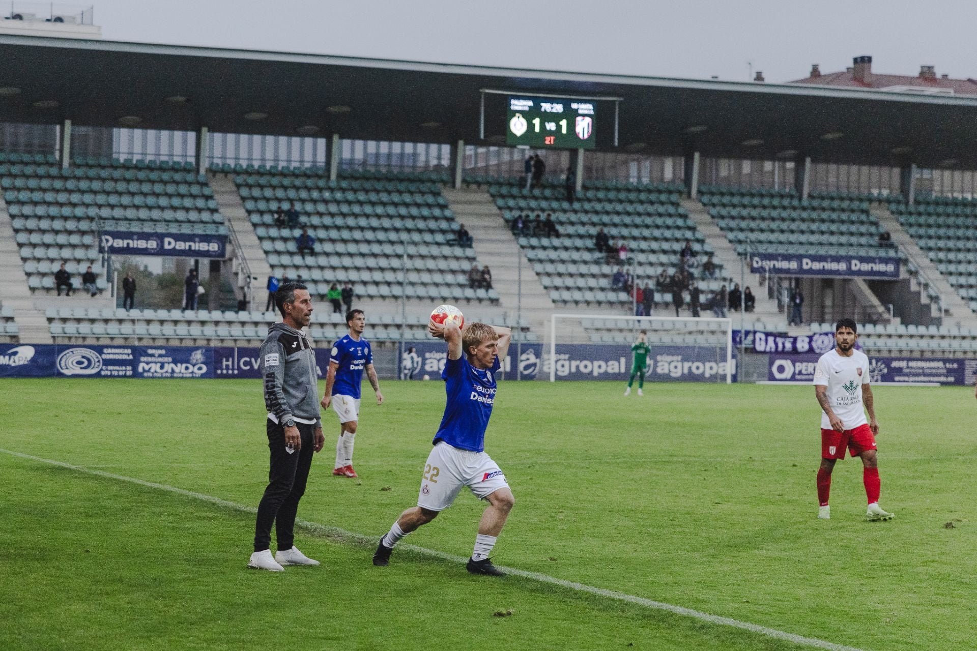 El Palencia Cristo se pone en cabeza