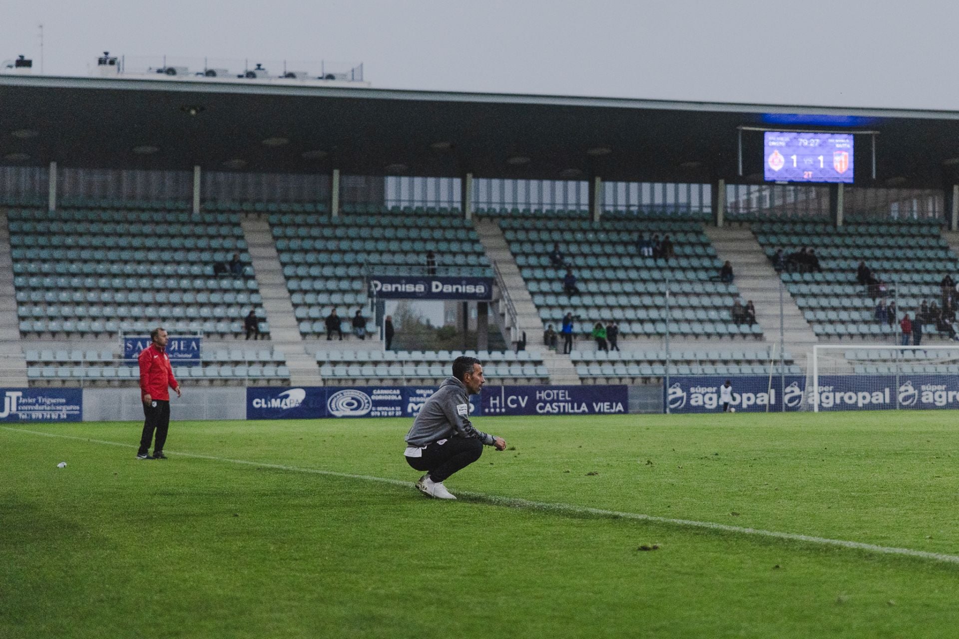 El Palencia Cristo se pone en cabeza